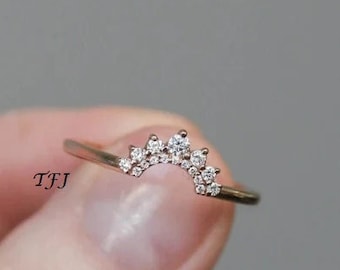 14k Gold Royal Curve Ring: CZ Sunburst Stacking Wedding Band