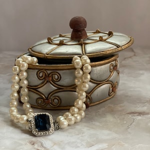 Vintage Ceramic Jewelry Box: Handmade Wire Trinket Container