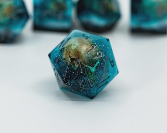 Tank Tolman | Wyrd of the World Tree | 7 Piece Sharp Edge Dice Set