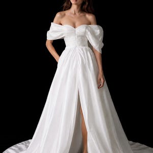 Vintage 2000s Wedding Dress - Etsy - Page 2 Vintage 2000s Wedding Dress - Etsy - Page 2