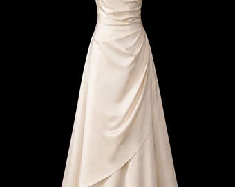 Vestido de Noiva Vera Wang VINTAGE 1999 em Cetim | Corte A, Tomara que Caia, Minimalista