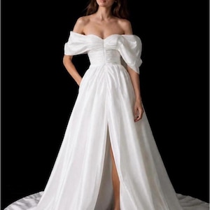 vera wang 2000s wedding dress Vintage Taffeta | Off-shoulder Sleeves, Open Back, Cathedral Train Girl