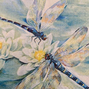 Decoupage napkins, 3 cocktail dragonfly paper napkins for crafts