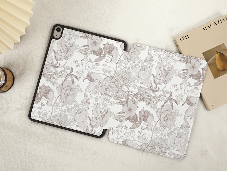 Vintage Hand Paint Flower iPad Case with Pencil HolderiPad Air 5 Case Air 3 4 CaseiPad Pro 12.9, Pro 11, 10.9, 10.5, 10.2, iPad 2022/2021 image 5