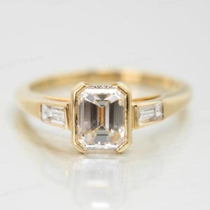 1.30 CT Emerald Cut Lab Grown Diamond Three Stone Engagement Ring-Half Bezel Set 18K Gold CVD Diamond Wedding Ring For Bridal-Proposal Ring