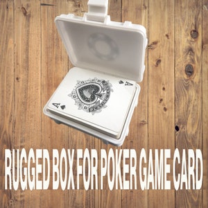 Caja resistente para cartas de juego de póquer.