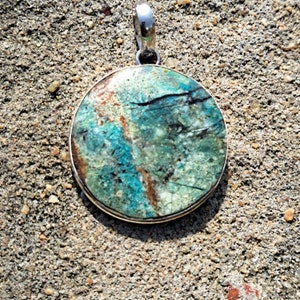 Chrysoprase Pendant 925 Silver Plated  Pendant Chrysoprase Gemstone Handmade Silver stone Jewelry Chrysoprase Round  Pendant For Necklaces