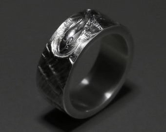 Sterlingzilveren dolfijnring: handgemaakte oceaansieraden