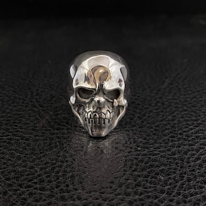 Men’s Skull Ring – Heavy Sterling Silver Gothic Biker Ring, Bold Statement Jewelry for Rebels & Rockers