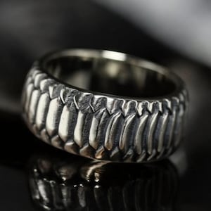 Dragon Scale Silver Ring, Handmade Fantasy Jewelry, Unique Ring for Men & Women, Mythical, Warrior-Inspired Jewelry, Statement Ring for Him