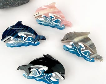Pinza para el pelo con forma de delfín saltando del agua: accesorio de acetato para animales marinos