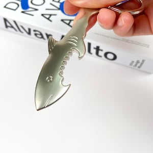 Shark Opener,Shark Keychain,Personalised Shark Keyrings,Engraved By Hand, Bottle Opener Keyring,Small Shark Keychain,Animal Keychain