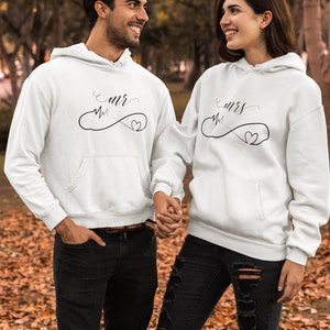 Valentine&#39;s Day Special Personalised Couple hoodie, Personalised Gift for him and her, Customise Couple Hoodies, Mr and Mrs Infinity Hoodie