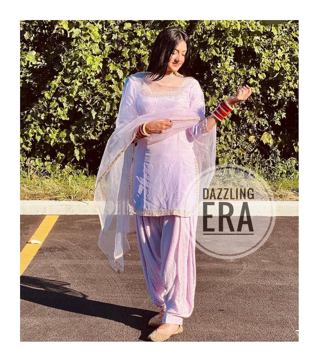 Buy Festive Salwar Suit - Pink Maheshwari Silk Embroidered Salwar Suit –  Empress Clothing