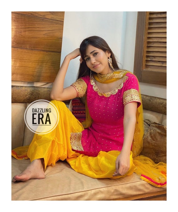 Party Wear Yellow color Silk fabric Salwar Kameez : 1858054