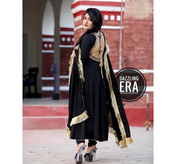 Indian Pakistani Handmade Black Golden Lehenga Choli Dupatta Wedding Wear  Dress #Handma… | Designer party wear dresses, Indian fashion dresses,  Indian gowns dresses