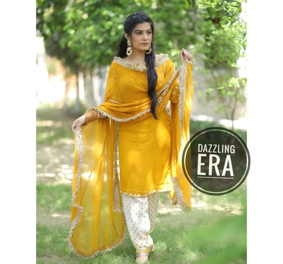 Punjabi suit | Phulkari suit, Yellow punjabi suit, Combination dresses