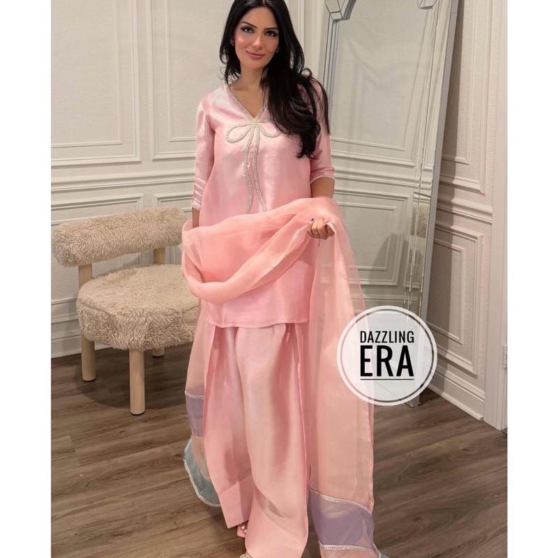 Veloriya Farsi Salwar Set main image 1