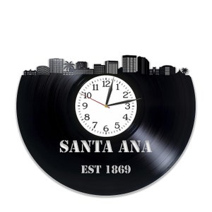 Santa Ana Californie Disque Vinyle Horloge Murale Ville Art Original Voyage Décor À La Maison Cadeau D'anniversaire Pour Le Mari