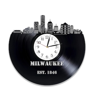 Milwaukee Wisconsin Disque Vinyle Horloge Murale Décor Vintage pour la Maison Cadeau de Noël pour Petit Ami Skyline Silhouette Art