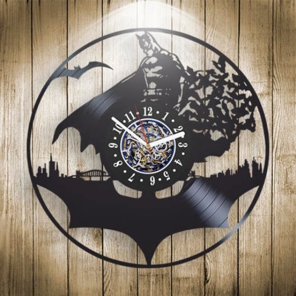 Superhero Comics Wall Clock made from Vinyl Record, Modern Wall Hanging Art, Birthday Gift Idea for Friend, Home Decor for Men