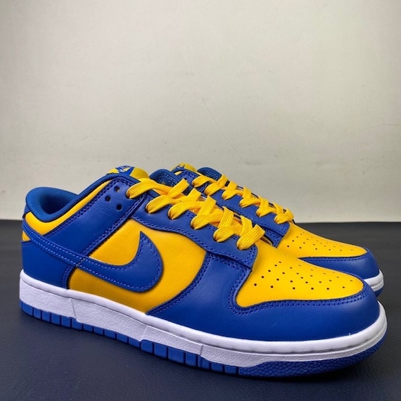 carolina blue dunks