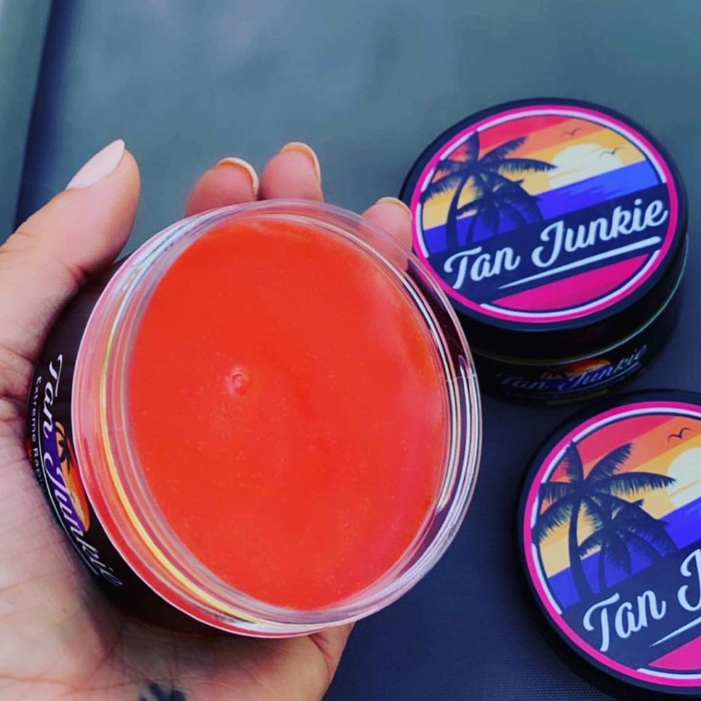 Tanning Accelerator Gel Sunbed & Outdoor Use Tan Junkie's Rapid Tanning