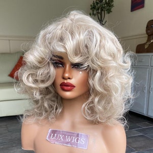 Brenda: Thick Short Blonde Wig. Curly Short Blonde Wig. Natural Blonde Wig. Blonde wig with fringe Wigs For Woman.