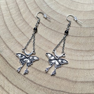 Moth earrings, moon, moon, witch, gothic, dark