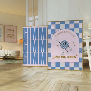 Conjunto de 2 Dancing Queen Print / Gimme Retro Gallery Wall Bundle, Personaje de bola de discoteca, Dibujos animados retro, Decoración de fiesta estética Música Póster de los años 70