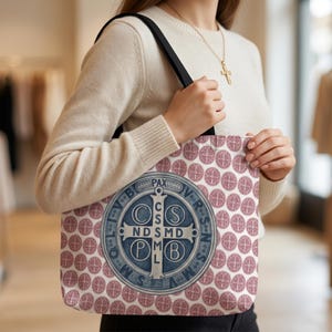 Sac cadeau personnalisé avec médaille de Saint Benoît, vêtement chrétien, icône catholique, sac fourre-tout rose personnalisé pour étudiant(e), sac pour l'église et la Bible