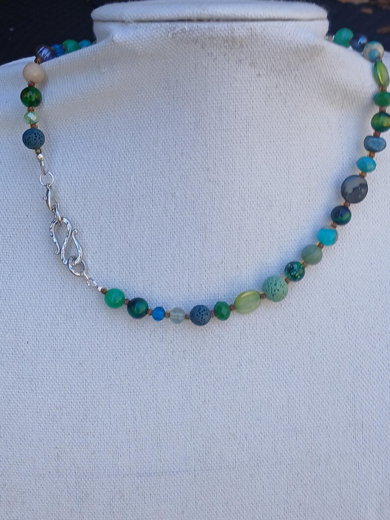 Cross Green Stones Neckless