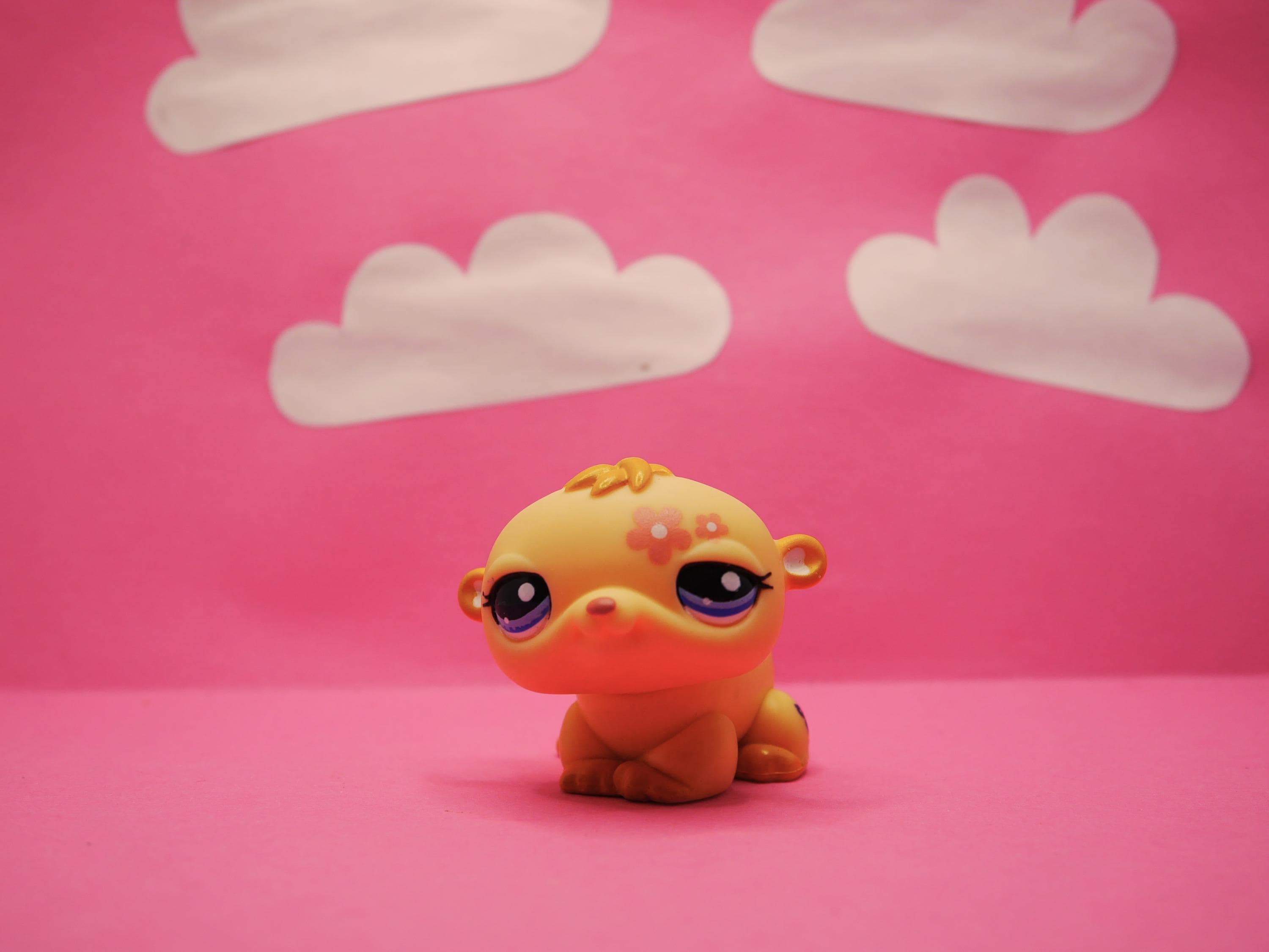 Littlest Pet Shop Pink Otter #2039 Hamster With Flower #2040