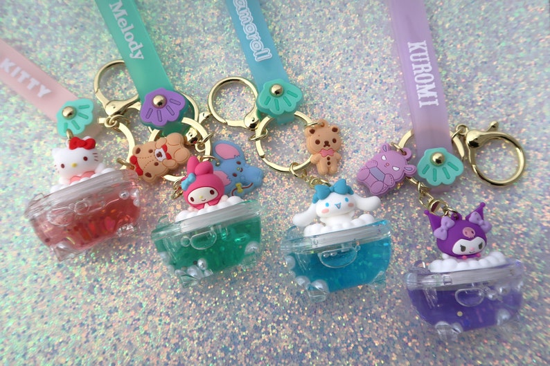 Sanrio Kawaii Liquid Keychains , Hello Kitty, Melody, Kuromi