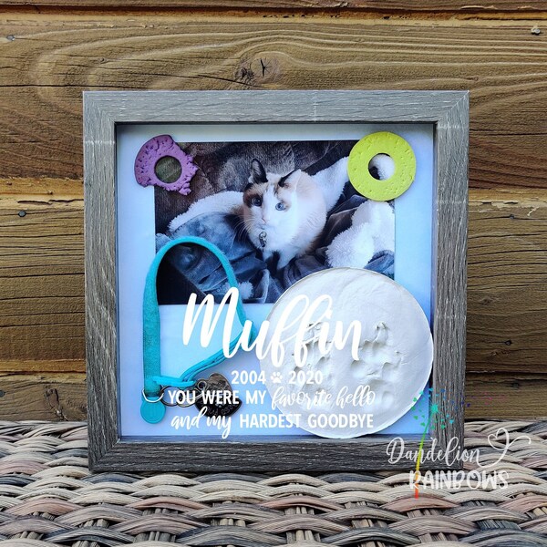 Pet Memorial Shadow Box, Pet Keepsake Gift, Cat Memorial Shadow Box, Dog Memorial Shadow Box, Paw Print Sympathy Gift, Collar Shadow Box