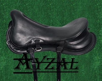 Lightweight Synthetic Endurance Saddle Trail Riding Comfort Seat Size 16"-17" Inch's