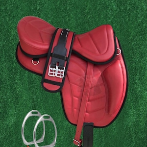Treeless Freemax Horse Leather Red Softy Saddle With Strrips 12 inch to 19 inch With Matching Girth Free Ship.