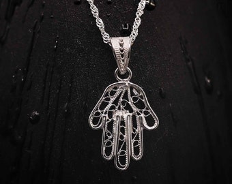 Hand of Fatima Pendant, Hamsa Hand Necklace, Amulet Necklace, Filigree Evil Eye Necklace, Dainty Eye Necklace, Handmade Jewelry, Gift Ready