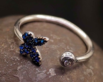 Minimalist Butterfly Ring. 925k Sterling Silver With Synthetic Zircon Stones. Adjustable Size. Gift Idea for Her. Daily Everyday Wear