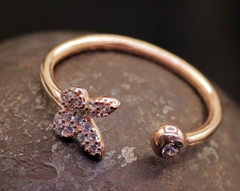 Minimalist Butterfly Ring. 925k Sterling Silver With Synthetic Zircon Stones. Adjustable Size. Gift Idea for Her. Daily Everyday Wear
