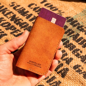 Carteira de couro minimalista com bolso para cartão, carteira fina feita à mão com dobra única