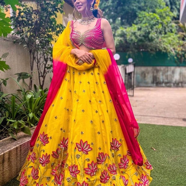 Haldi Function Wear Yellow Lehenga choli For Women Indian wedding Wear Designer lengha choli Haldi outfits bridal wear And Party wear Lengha