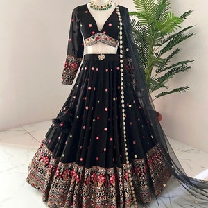 Black lehenga choli indian wedding outfits ready to wear custom made lehenga Sabyasachi lenghas gift for her wedding outfits bridal wear