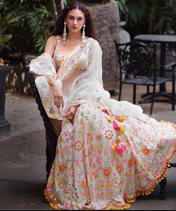 Diwali Special Latest Designer Couple Wear Lehenga Cholis With Unstitched  Mens Kurta Collection Catalog