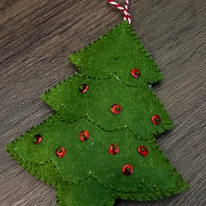 Décoration d&#39;arbre de Noël en feutre