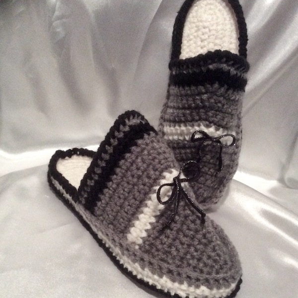 Clog slippers with non-slip soles, handmade crochet for women, girls