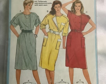 Vintage. Vintage 80s. Store - Burda package, 3 sewing patterns, paper, dress models, for women French, English tutorials
