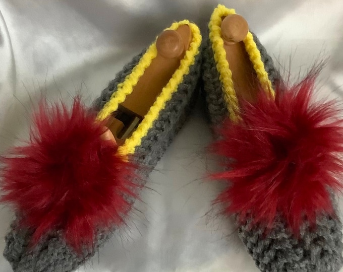 Chic indoor ballerina slippers, handmade in knit, soft acrylic wool for women, one size (37-39)
