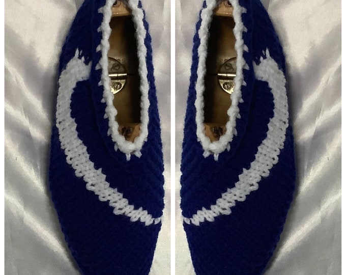 Unique model.Chic indoor slippers, fancy two-tone handmade knitted, wool/acrylic yarn, new, ideal for gift