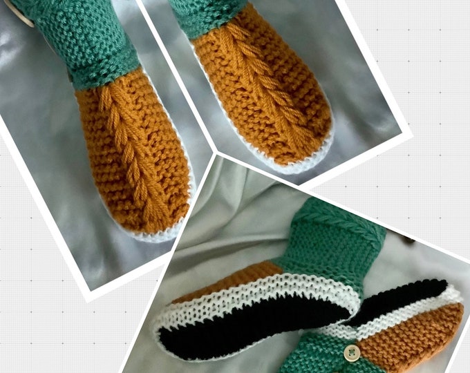 Chic large slippers, fancy indoor boots, handmade in knitting, artisanal wool/acrylic yarn for women, one size (37-39)